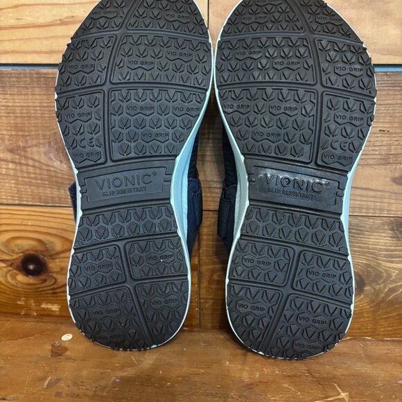 Never Worn Vionic Navy Blue Shoes Wms 6.5 - Picture 7 of 7